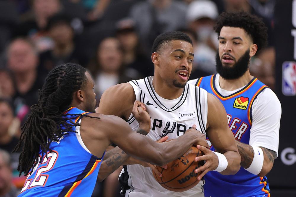 靠走后门留在NBA的他成森林狼救星 打破质疑实现逆袭